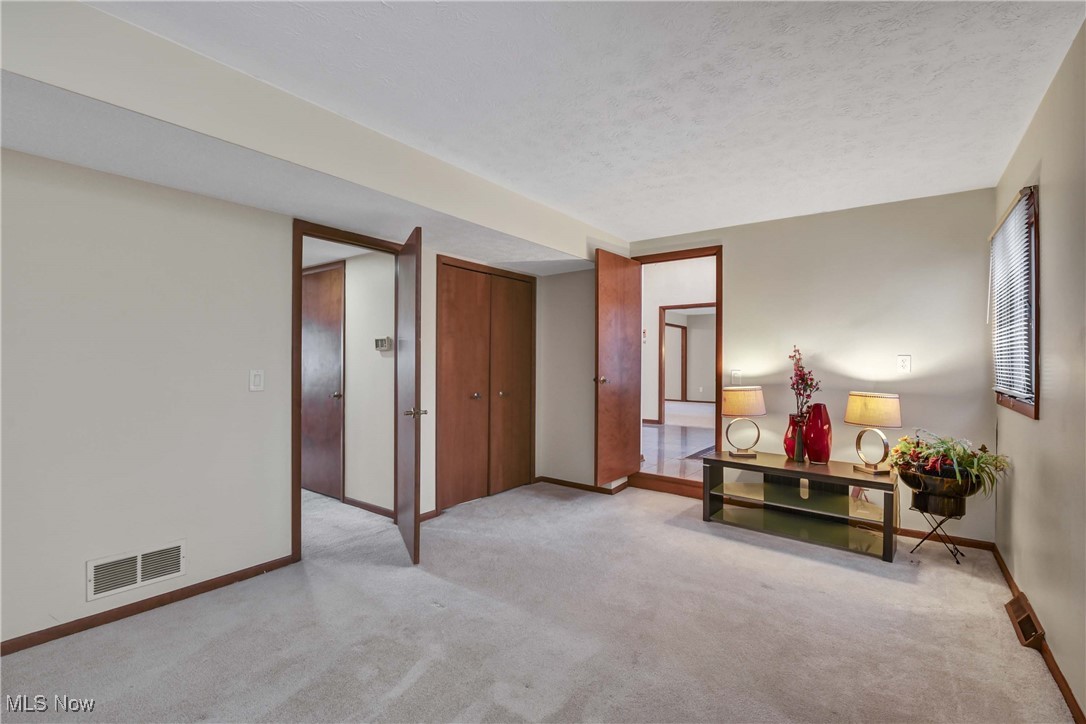 4397 Prestwick Crossing Westlake OH 44145