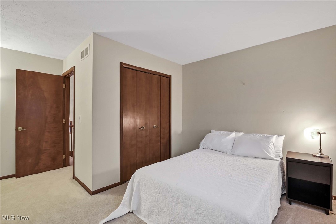 4397 Prestwick Crossing Westlake OH 44145