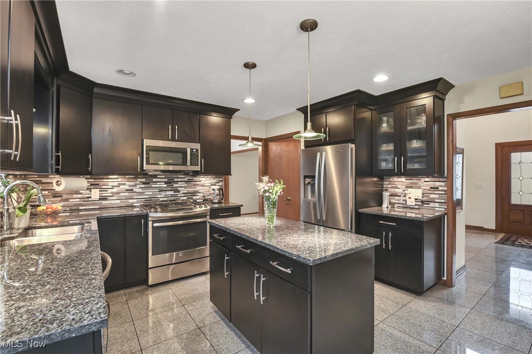 4397 Prestwick Crossing Westlake OH 44145