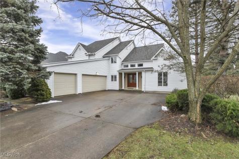 4397 Prestwick Crossing Westlake OH 44145