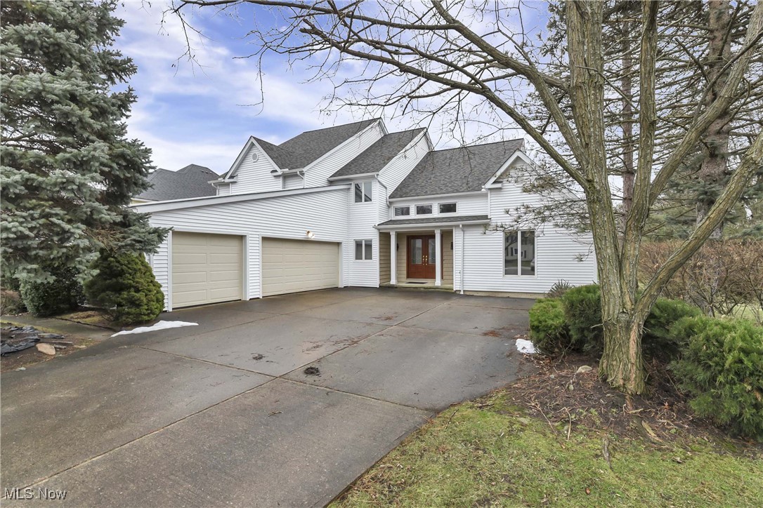 4397 Prestwick Crossing Westlake OH 44145