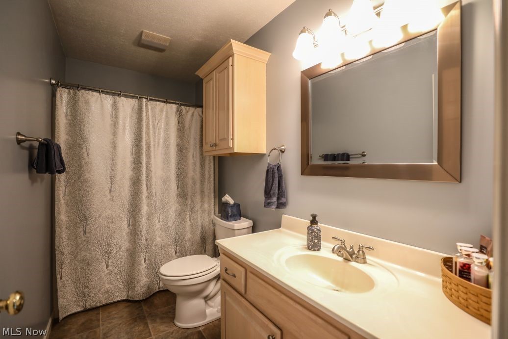 358 Woodbend Road Ravenna OH 44266