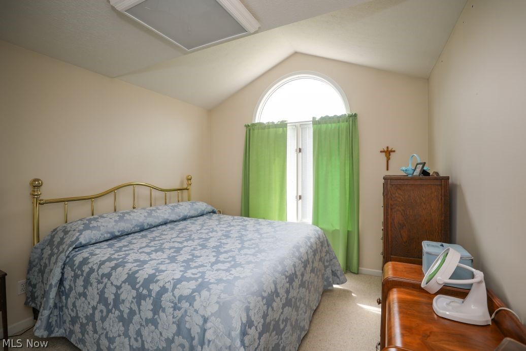 358 Woodbend Road Ravenna OH 44266