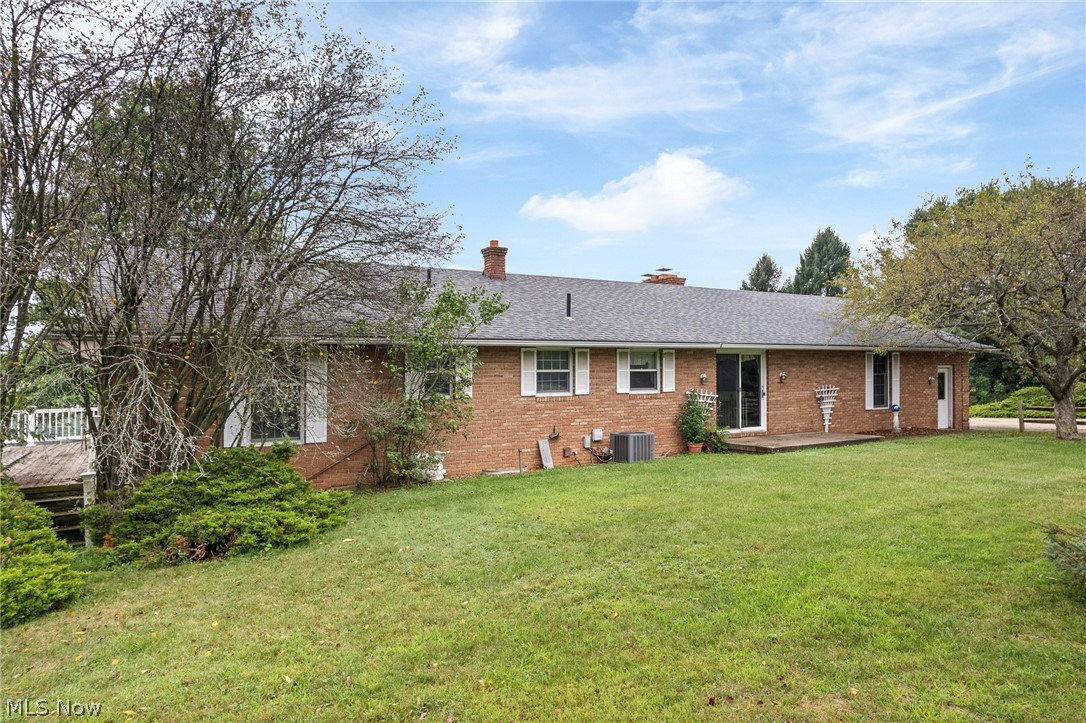 2644 Mount Eaton Road S Dalton OH 44618