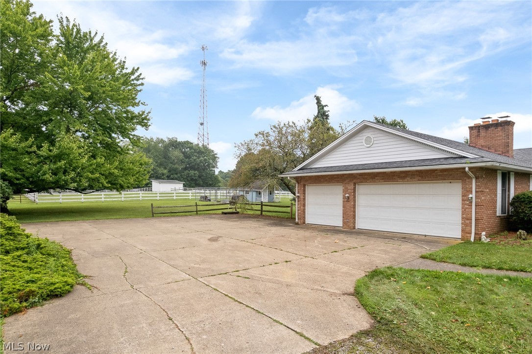 2644 Mount Eaton Road S Dalton OH 44618