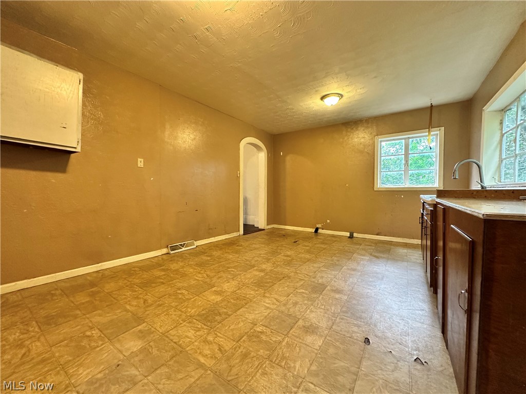 729 Lincoln Avenue East Liverpool OH 43920