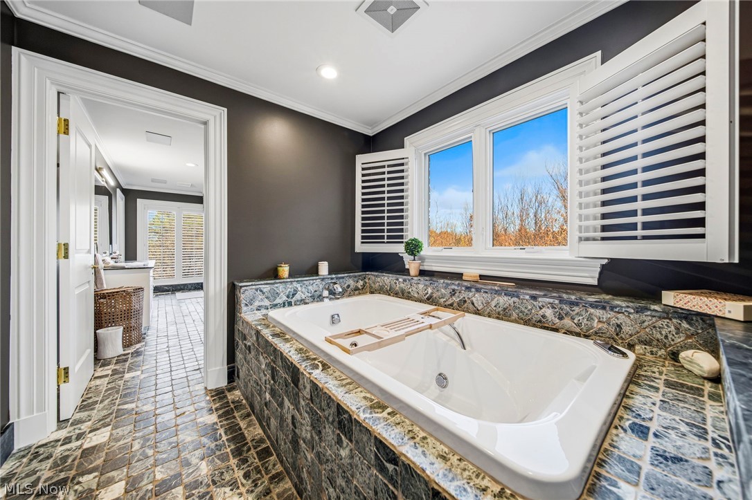 7325 Calley Lane Novelty OH 44072