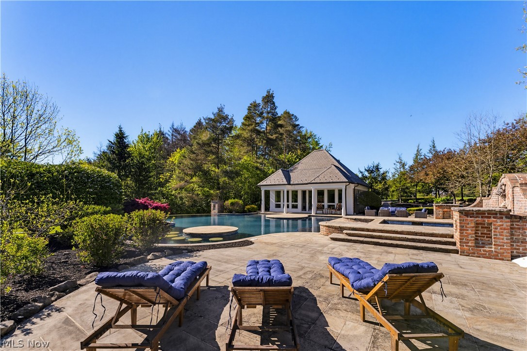 7325 Calley Lane Novelty OH 44072