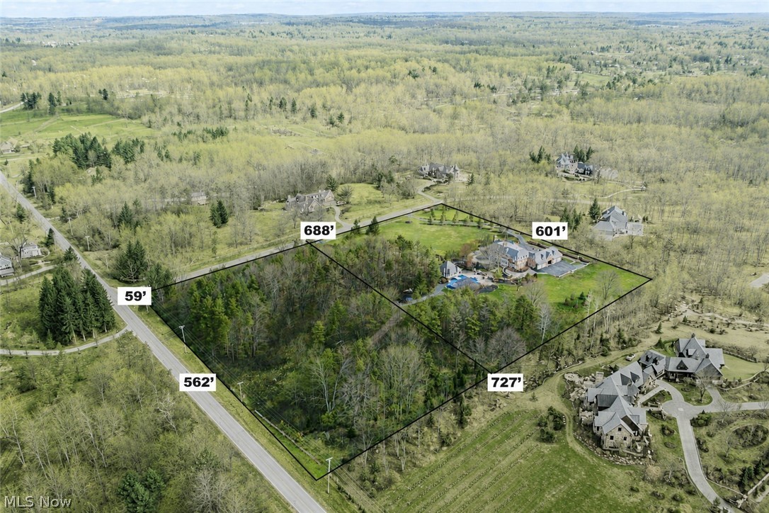 7325 Calley Lane Novelty OH 44072