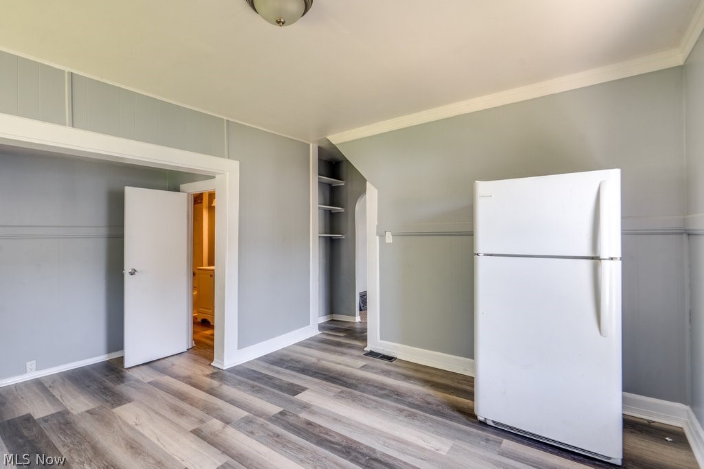 36 21st Street NW Barberton OH 44203