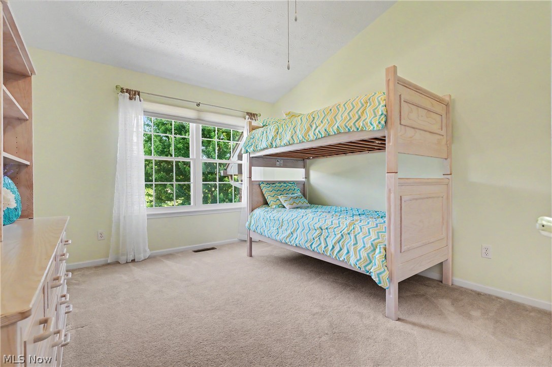 975 W Parkway Boulevard Aurora OH 44202