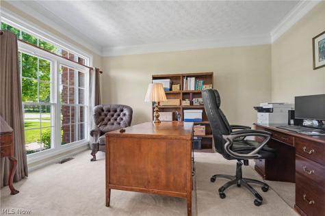 975 W Parkway Boulevard Aurora OH 44202