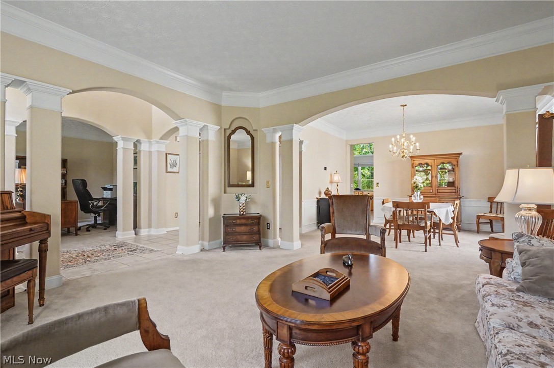 975 W Parkway Boulevard Aurora OH 44202