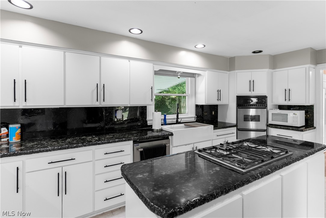 1160 Highland Avenue Salem OH 44460