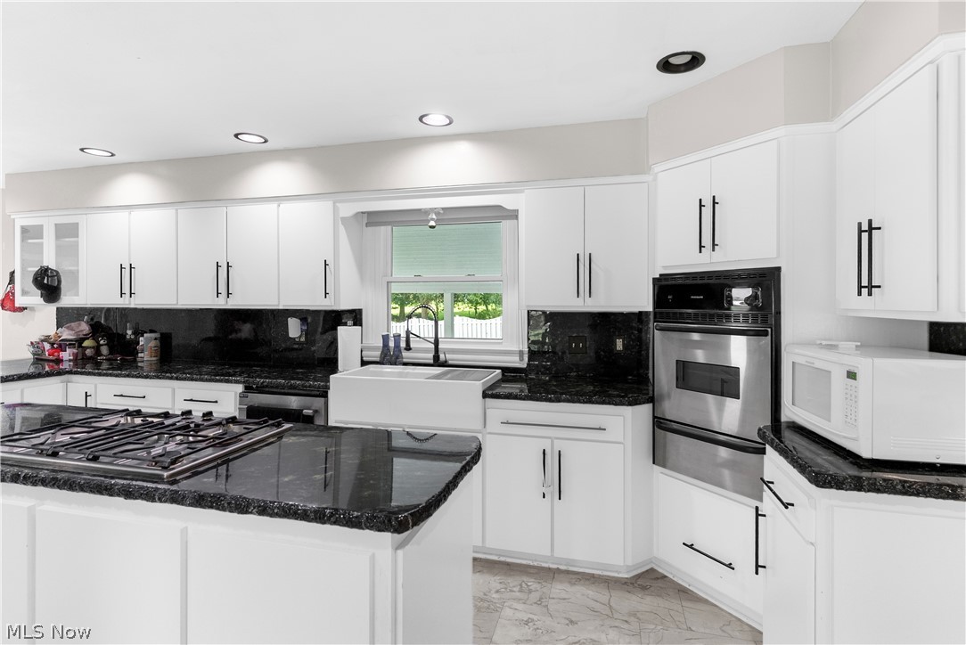 1160 Highland Avenue Salem OH 44460