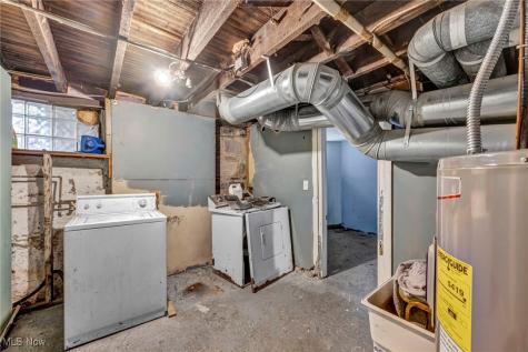 987 E 78th Street Cleveland OH 44103