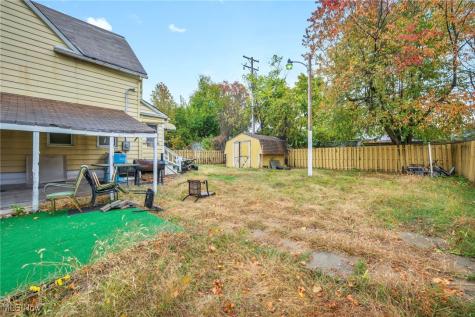 987 E 78th Street Cleveland OH 44103
