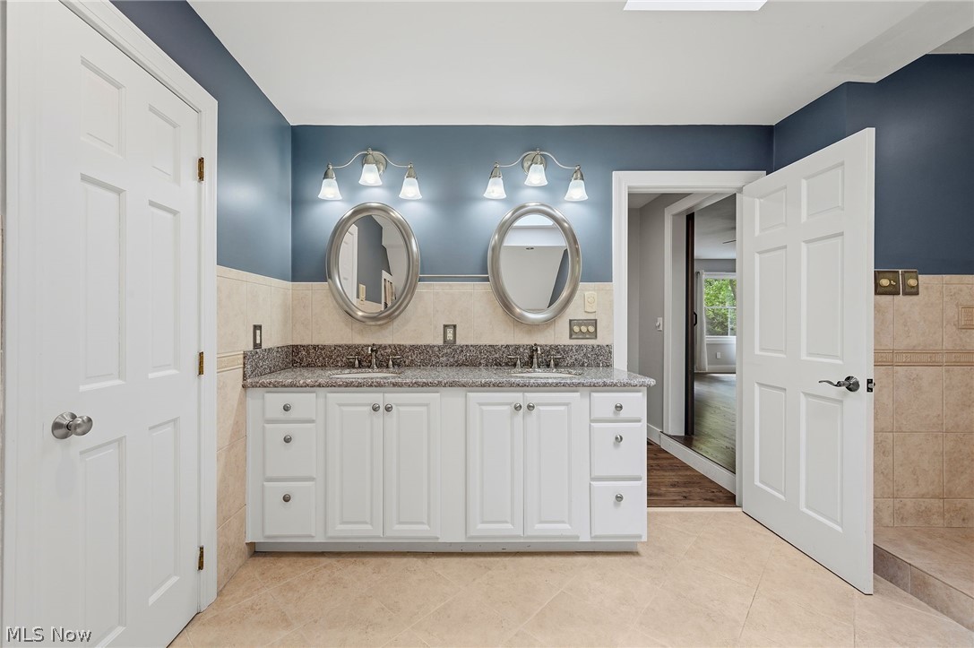 3536 Longwood Drive Medina OH 44256