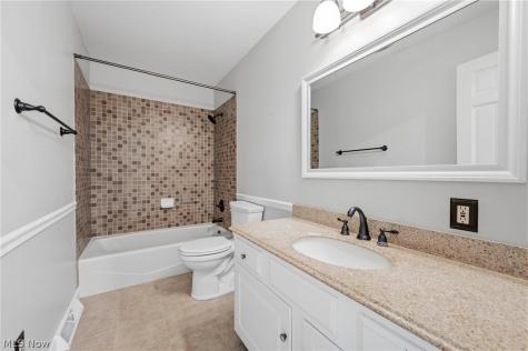 3536 Longwood Drive Medina OH 44256