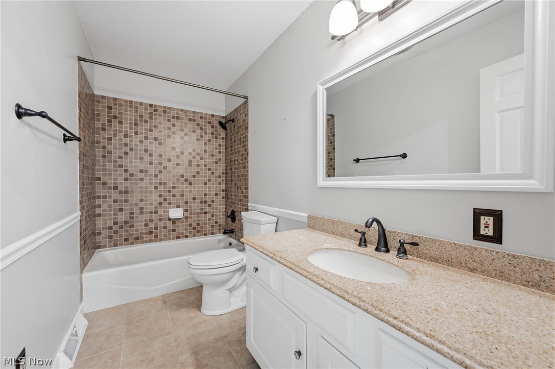 3536 Longwood Drive Medina OH 44256