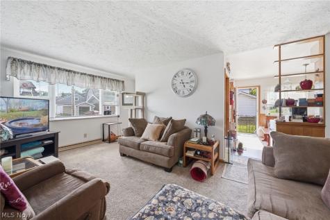 617 Marguerite Avenue Cuyahoga Falls OH 44221