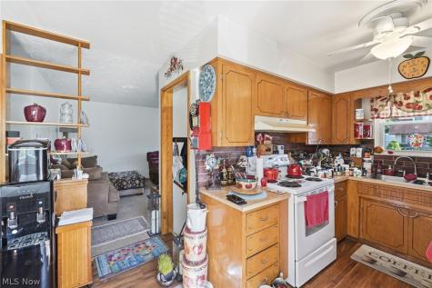 617 Marguerite Avenue Cuyahoga Falls OH 44221