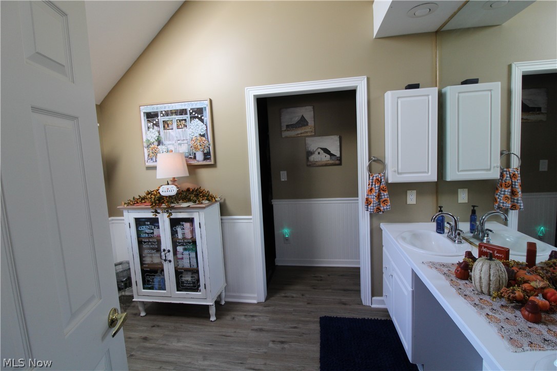 262 Topaz Circle Canfield OH 44406