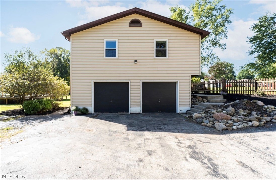 126 Mill Run Drive Youngstown OH 44505