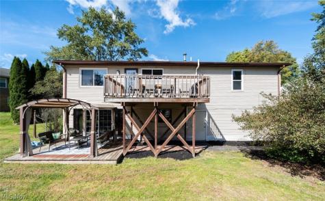 126 Mill Run Drive Youngstown OH 44505