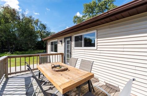 126 Mill Run Drive Youngstown OH 44505