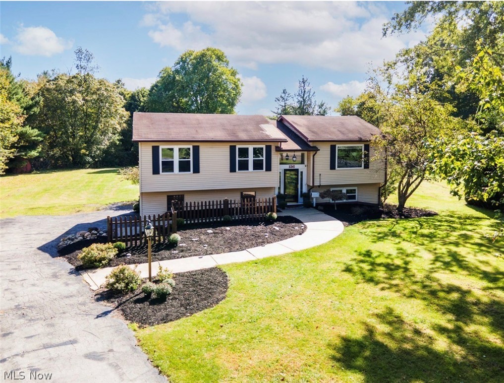 126 Mill Run Drive Youngstown OH 44505