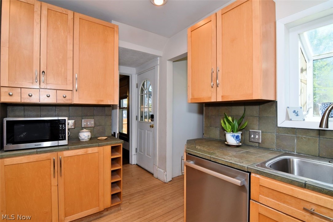 2535 Cheshire Road Shaker Heights OH 44120