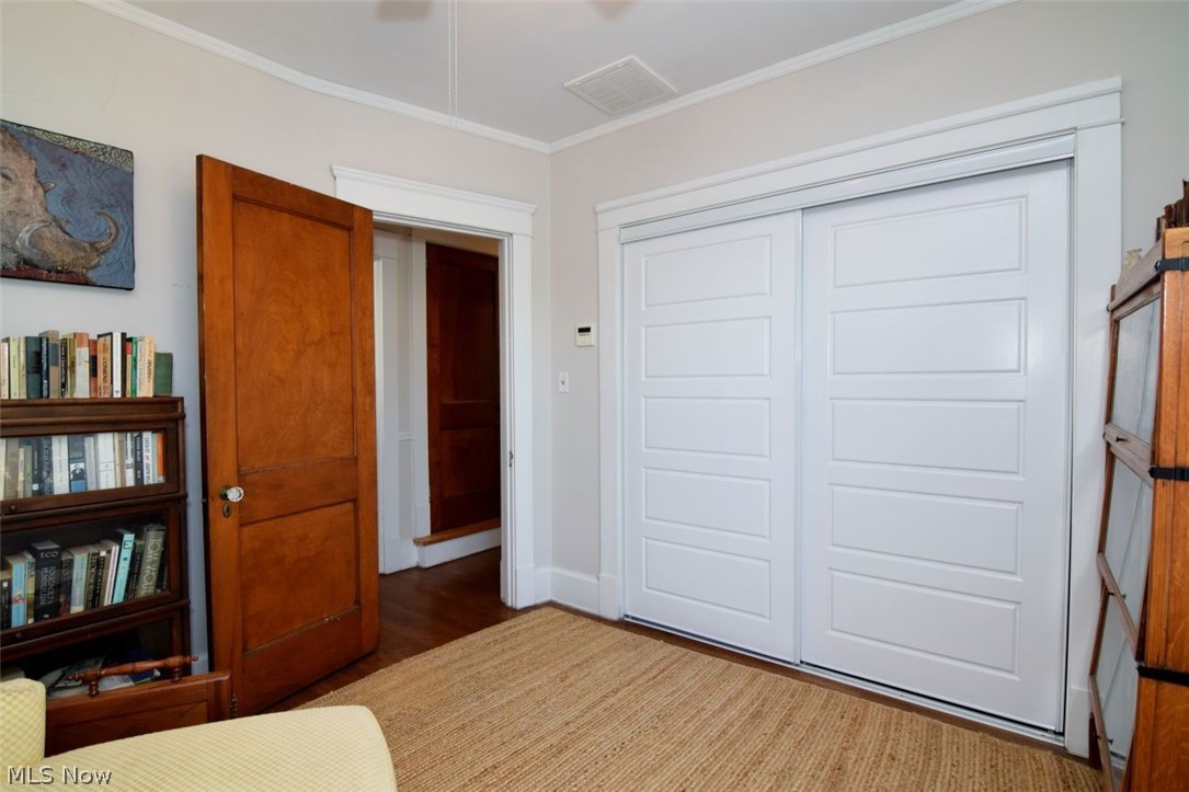 2535 Cheshire Road Shaker Heights OH 44120