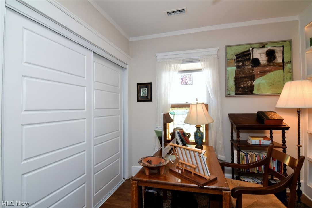 2535 Cheshire Road Shaker Heights OH 44120