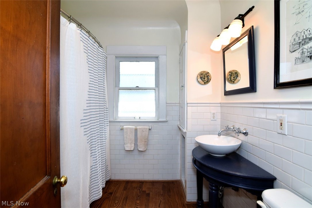 2535 Cheshire Road Shaker Heights OH 44120