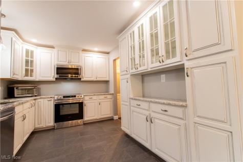 330 Wynncrest Drive Marietta OH 45750