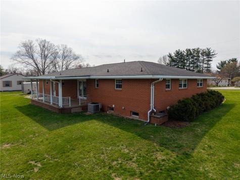 330 Wynncrest Drive Marietta OH 45750