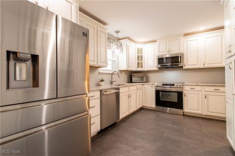 330 Wynncrest Drive Marietta OH 45750