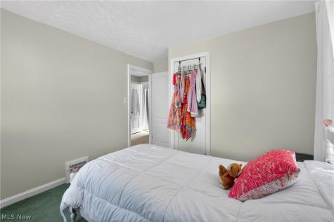 131 Wandle Avenue Bedford OH 44146
