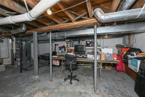 3277 Mayfair Road Akron OH 44312