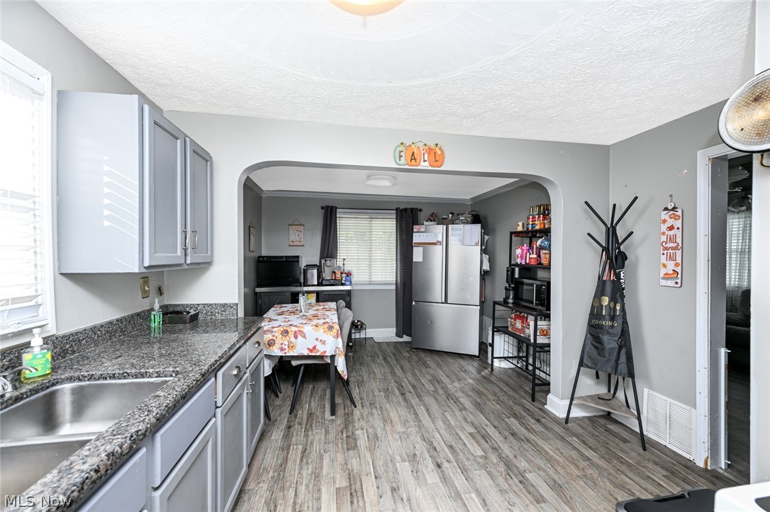 3277 Mayfair Road Akron OH 44312