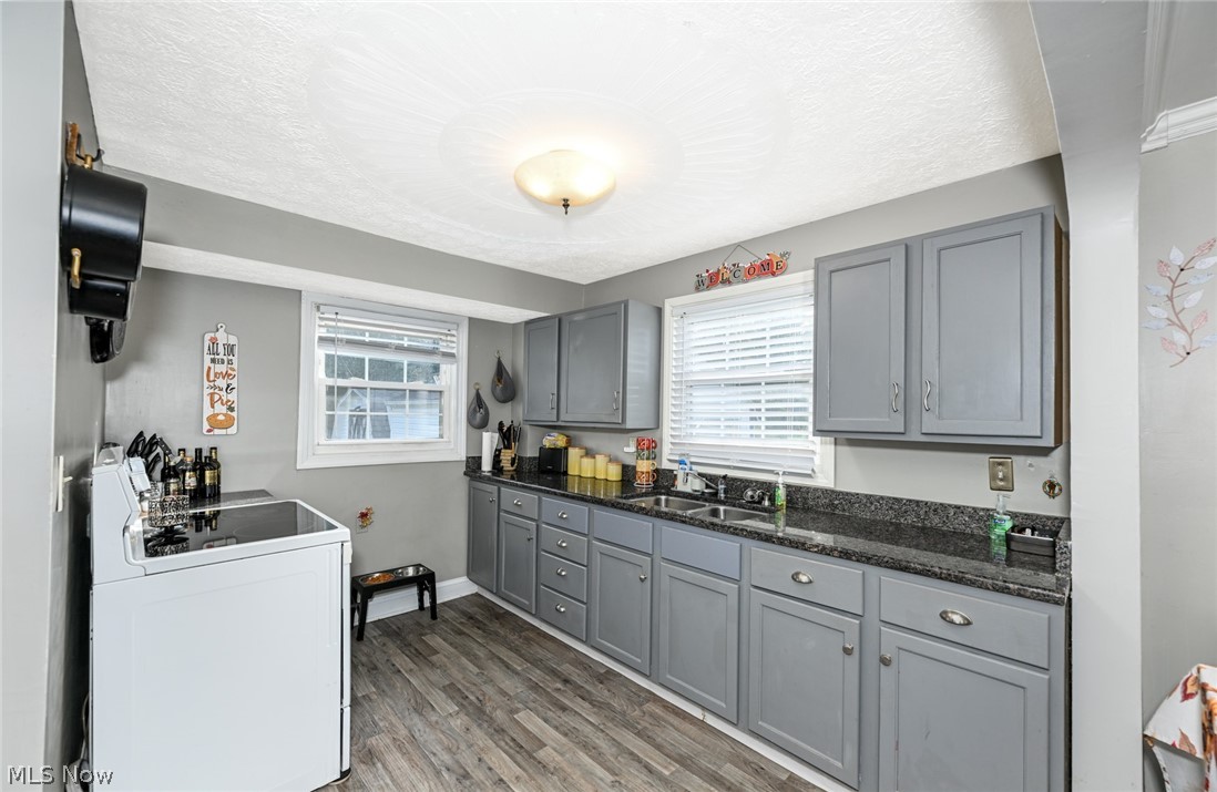 3277 Mayfair Road Akron OH 44312