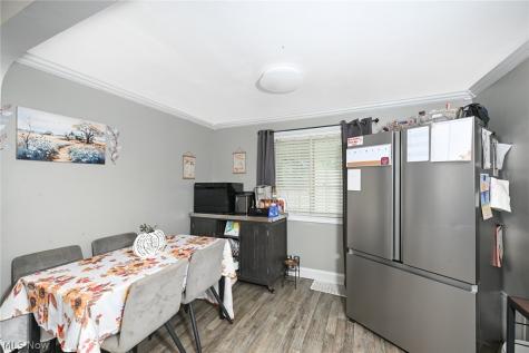 3277 Mayfair Road Akron OH 44312