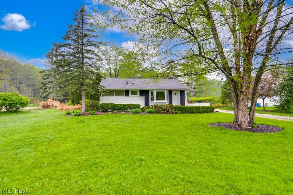 8764 Ravenna Road Chardon OH 44024