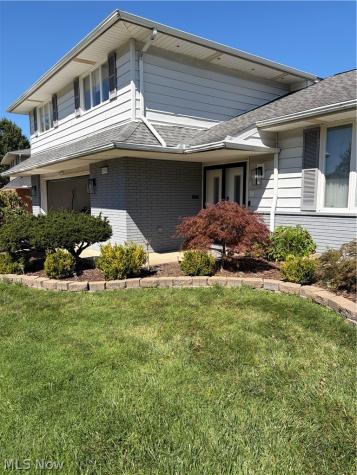 1905 Camberly Drive Cleveland OH 44124