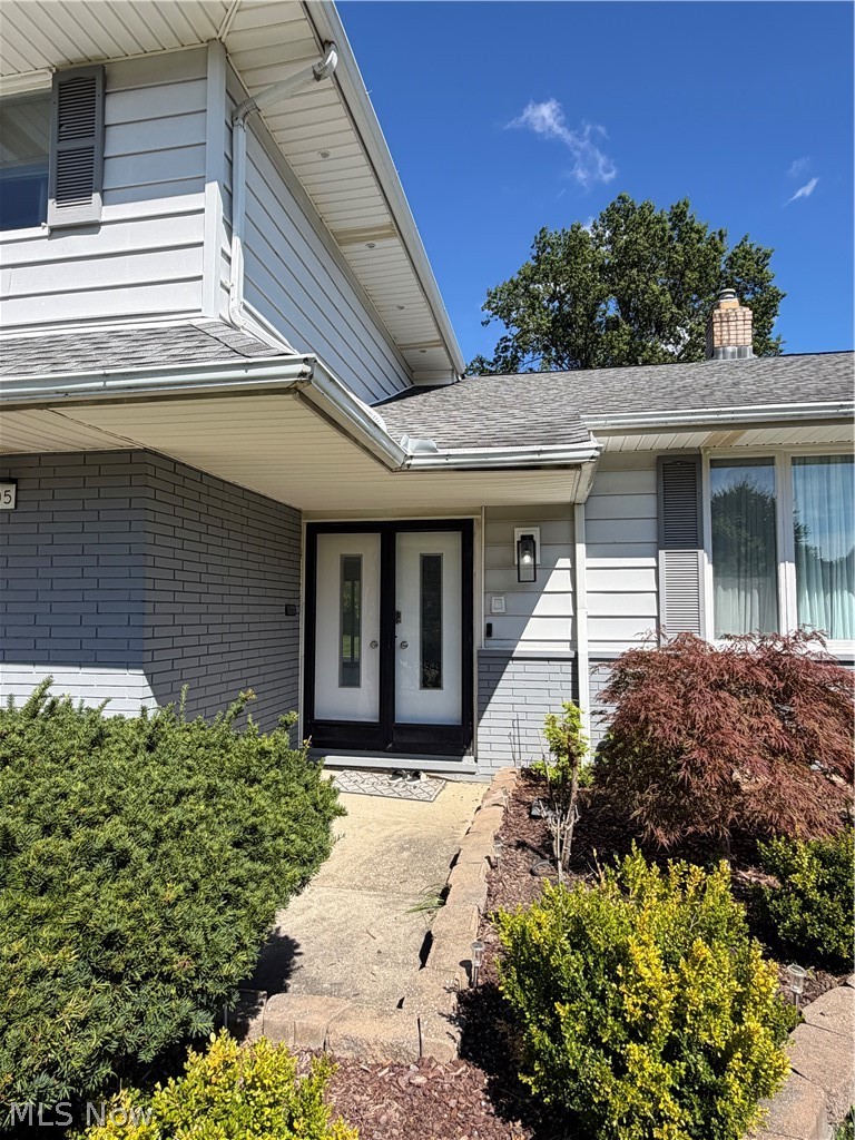 1905 Camberly Drive Cleveland OH 44124