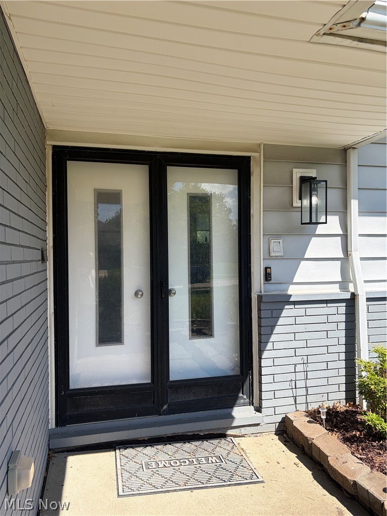 1905 Camberly Drive Cleveland OH 44124