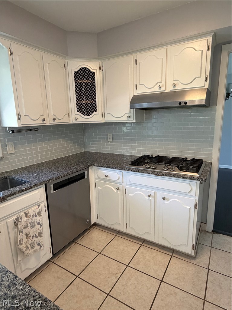 1905 Camberly Drive Cleveland OH 44124