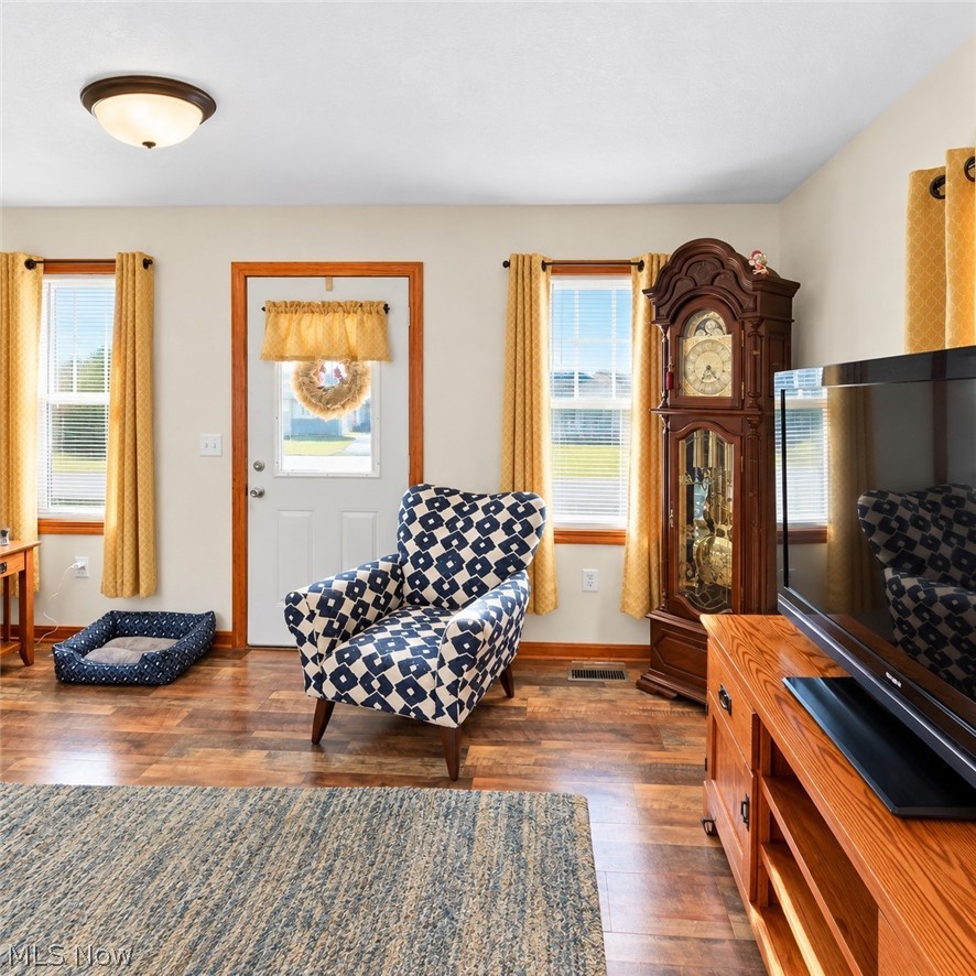 603 Oxford Avenue Newcomerstown OH 43832