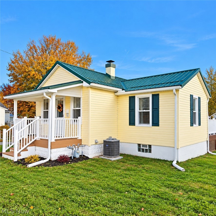 603 Oxford Avenue Newcomerstown OH 43832